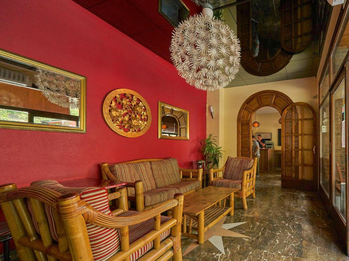 Hotel Palarine Erts Esterno foto